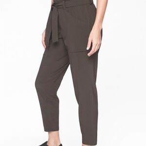 Athleta Skyline Pants 4P Womens